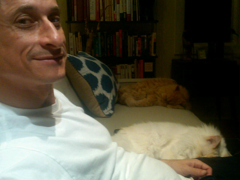 Illustration for article titled More Weiner Photos Are Trickling Out (Updated)